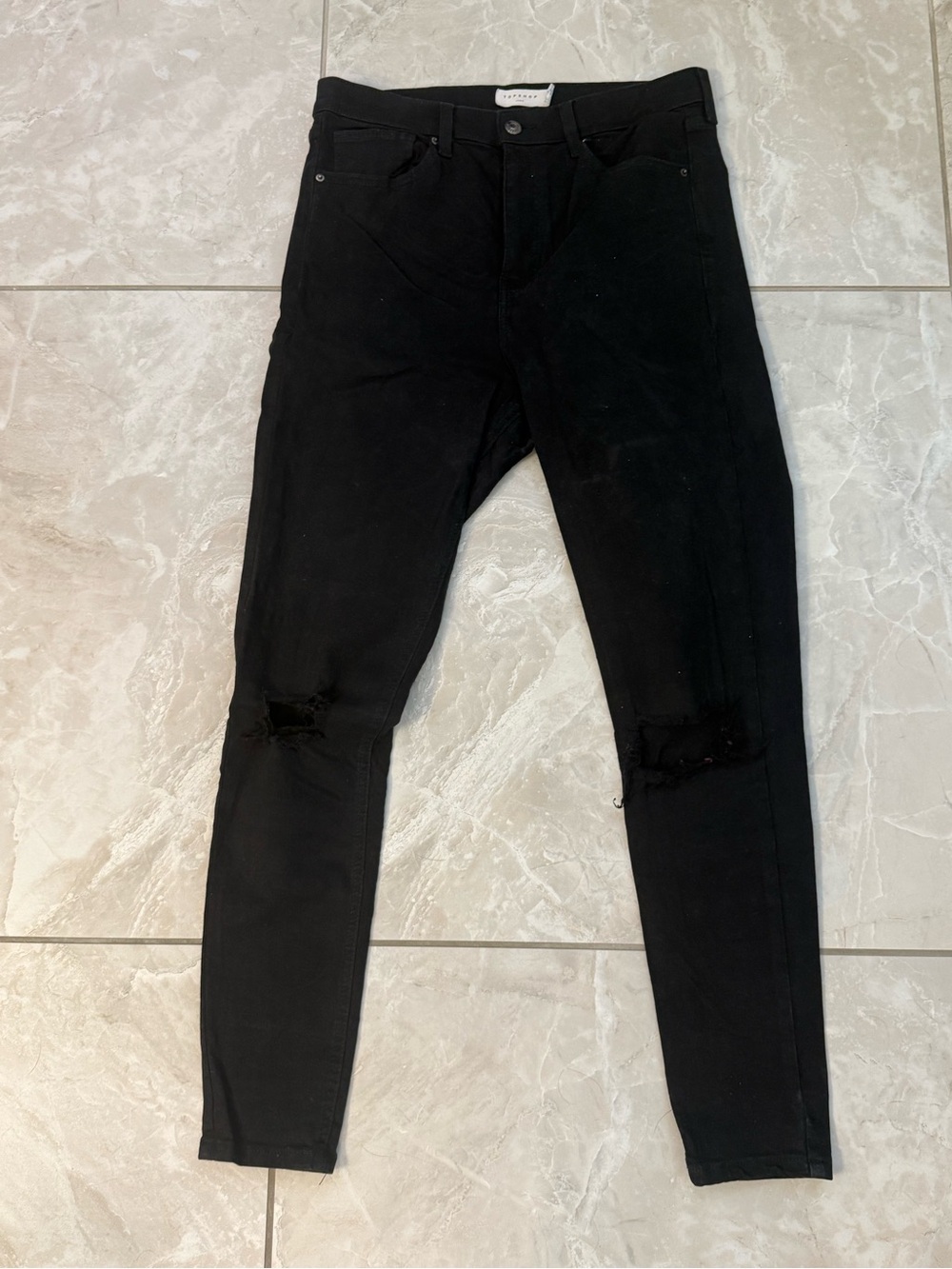Topshop  women’s Skinny Jeans with Knee Rips